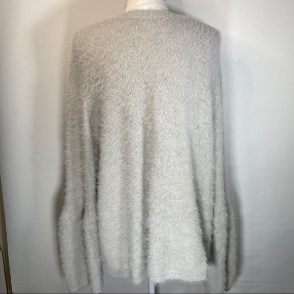 LC Lauren Conrad Chunky Oversized Eyelash Sweater - Picture 3 of 11